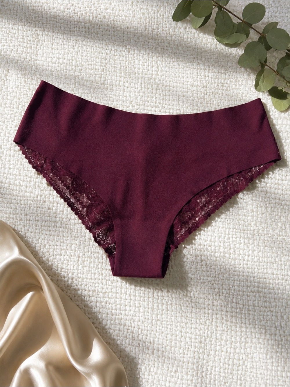 PINK Victoria's Secret Seamless Lace-Trim Briefs in Burgundy